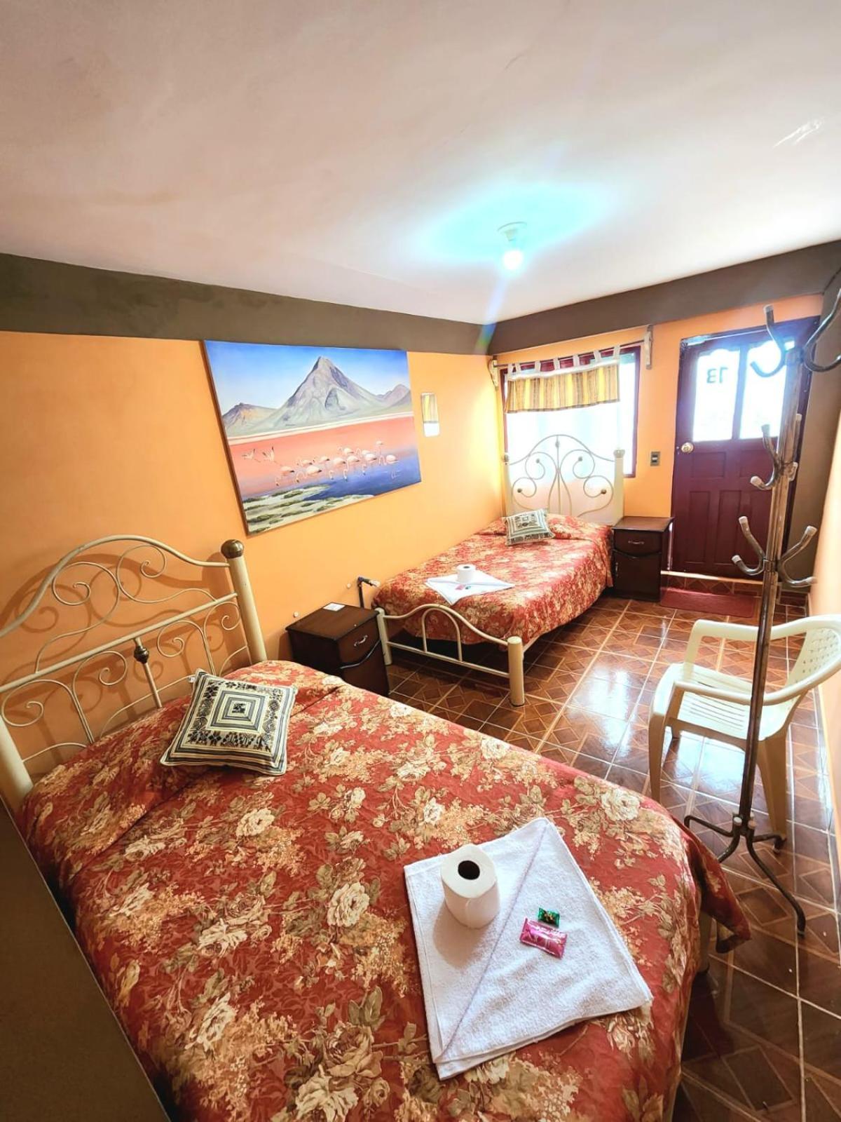 Hotel Aguilar Uyuni Exteriör bild